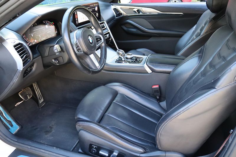 BMW Řada 8 840i XDRIVE CABRIO M-PAKET G14 - fotka 28 z 49