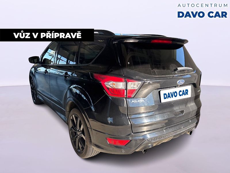 Ford Kuga 1,5 EB 110KW ST-Line - fotka 2 z 12