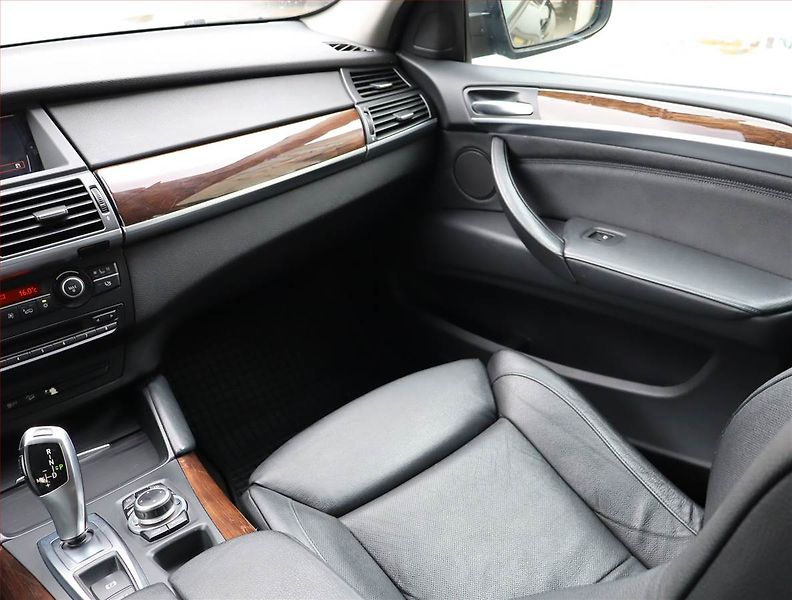 BMW X6 (2010) xDrive30d, 4X4, Automat, Kůže - fotka 8 z 24
