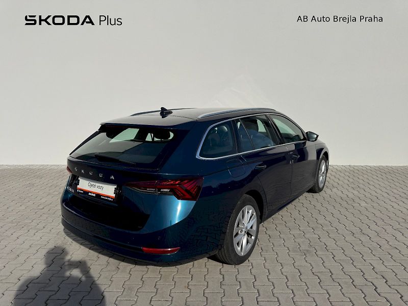 Škoda Octavia (2023) COM STY TD 85/2.0 M6F - fotka 2 z 24