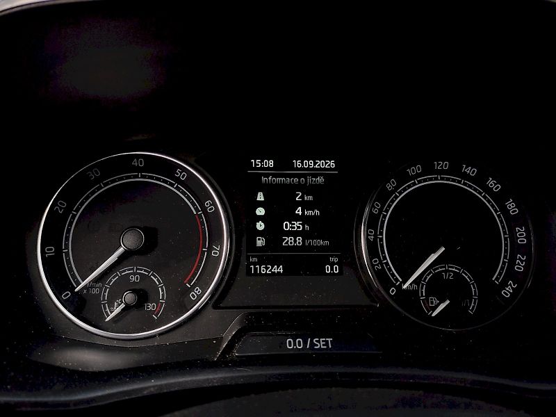 Škoda Fabia (2023) Ambition 1,0 tsi 81 Kw DSG - fotka 7 z 34