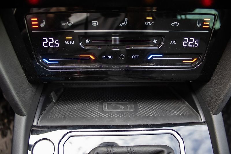 Volkswagen Passat - fotka 22 z 41
