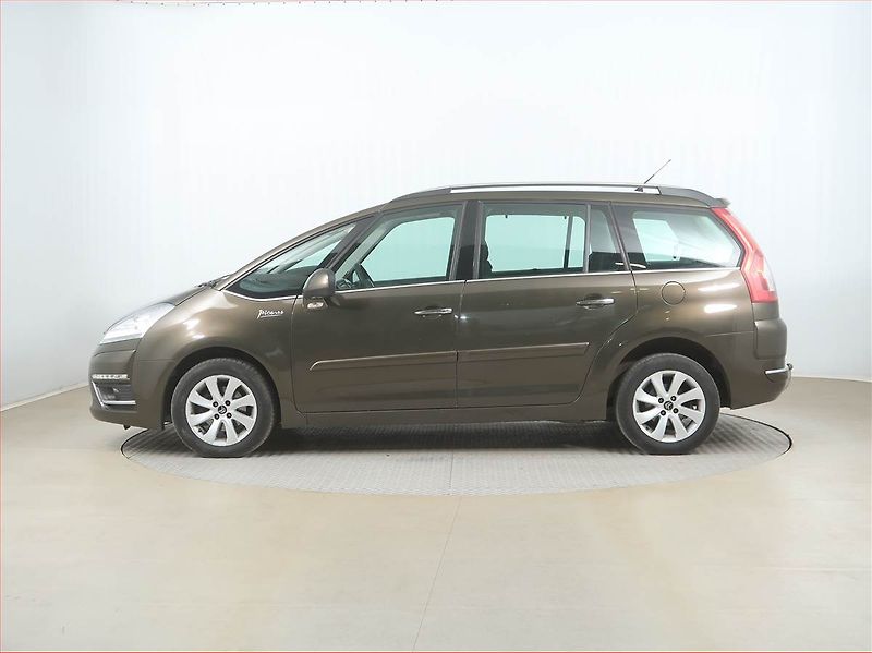 Citroën C4 Picasso (2011) 1.6 HDi, Automat, 7 míst - fotka 3 z 19