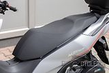 QJ Motor (2026) MTX 125 Hybrid + top box - náhled 12
