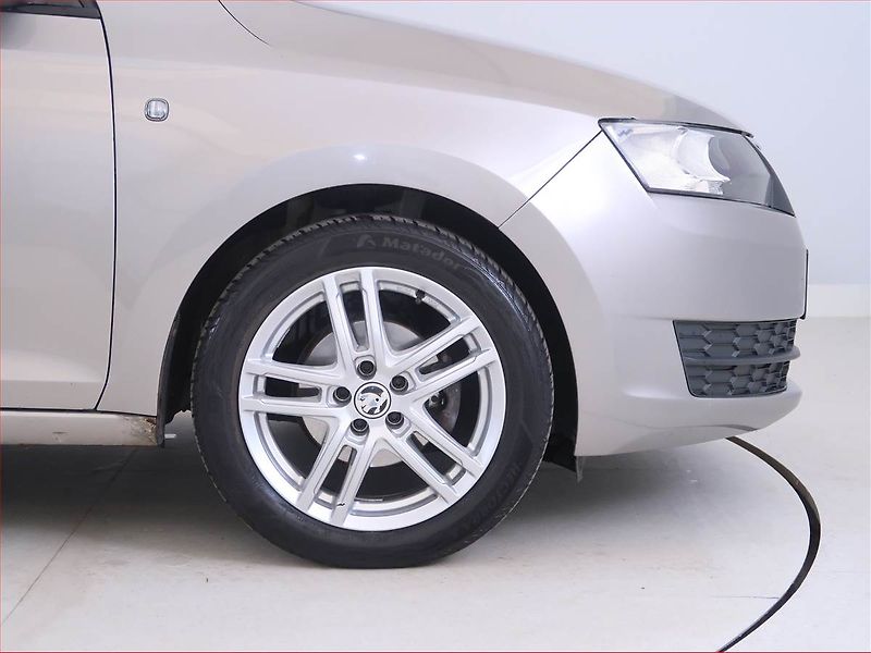 Škoda Rapid (2013) 1.2 TSI, Serv.kniha - fotka 14 z 16