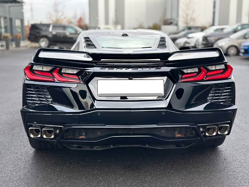 Chevrolet Corvette (2026) C8 Stingray 3LT Magnetic Lift - fotka 6 z 22