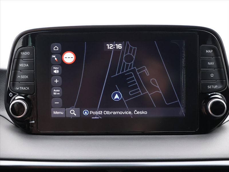 Hyundai Tucson 1,6 T-GDI 130kW 4x4 - fotka 23 z 34