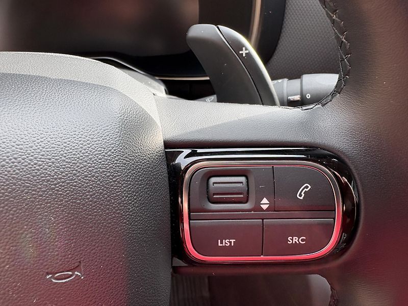 Citroën C5 Aircross (2024) 1.2 PT 100kW  MAX.MOŽNÁ VÝBAVA - fotka 23 z 37