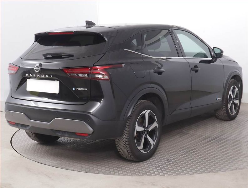 Nissan Qashqai (2023) N-Connecta 1.5 e-Power - fotka 5 z 19