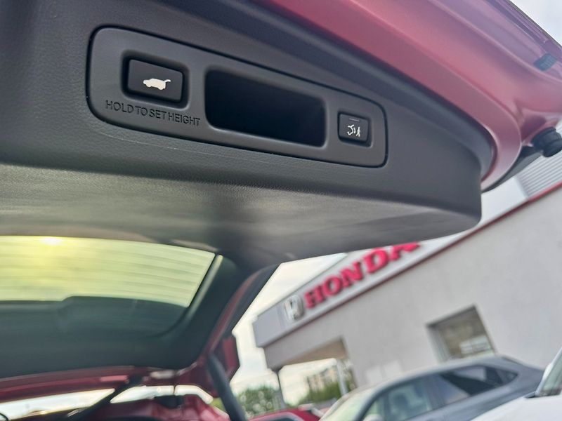 Honda CR-V (2026) 2.0 e:PHEV ADVANCE rezervace - fotka 33 z 38