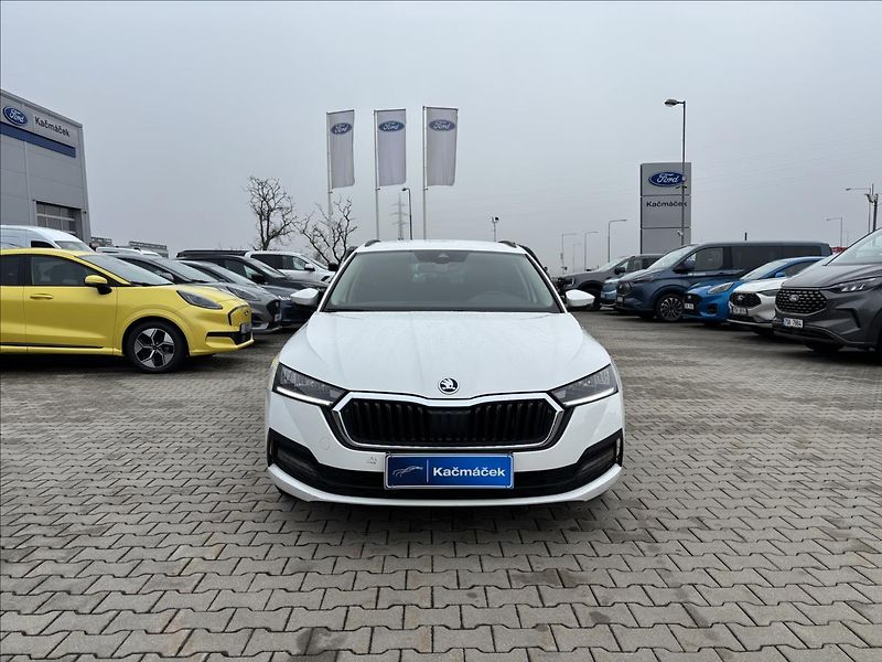 Škoda Octavia 1,5 TSI 110kW Ambition - fotka 8 z 32