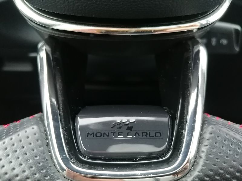 Škoda Scala (2021) 1.5 TSi MONTE CARLO 110kW,Pano - fotka 22 z 29