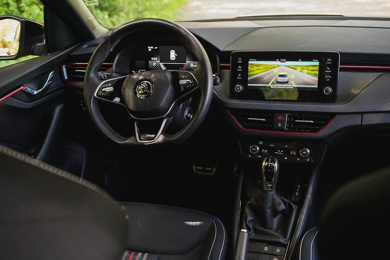 Škoda Kamiq (2024) Monte Carlo 1.5 TSI - fotka 3 z 25