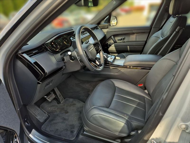 Land Rover Range Rover Sport 3,0 D300 HSE Dynamic - fotka 7 z 19