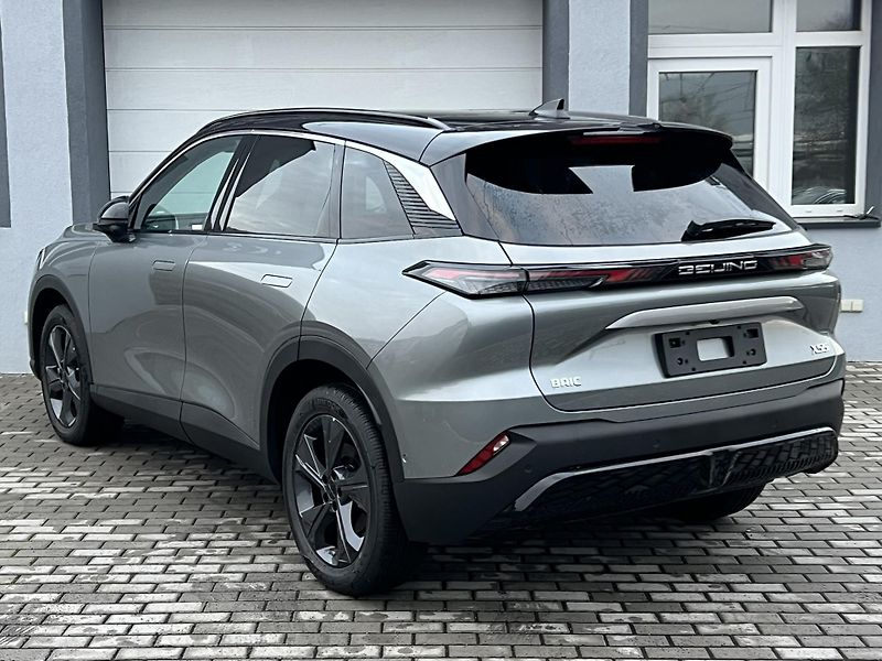 BAIC X55 (2026) 1.5T 130KW AUTOMAT MAX.VÝBAVA - fotka 3 z 21