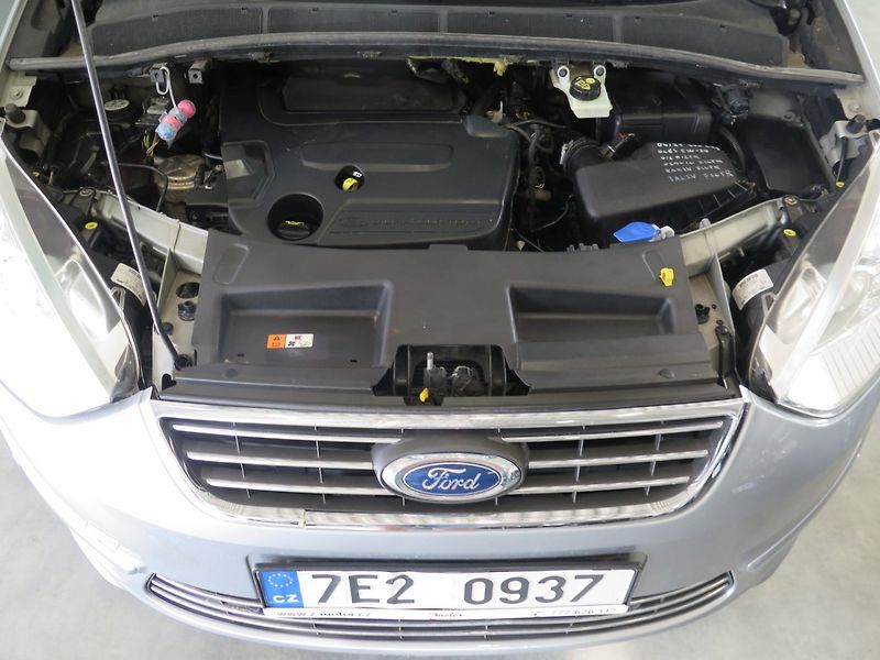 Ford Galaxy (2013) 2.0TDCi Navi Výhře Klima 7Míst - fotka 19 z 23