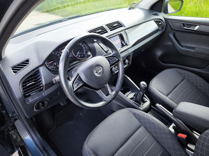 Škoda Fabia III 1,4TDI 66kW STYLE Com.1Maj - fotka 20 z 63