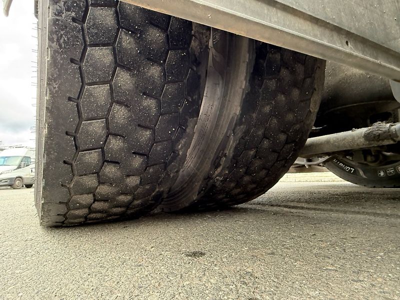 MAN TGX18.440 EURO 6 MEGA/lowdeck - fotka 9 z 18