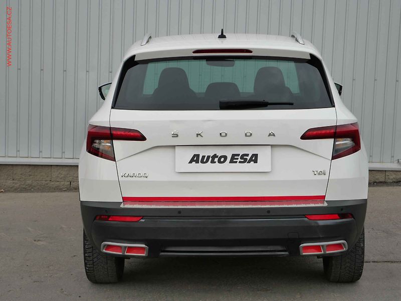 Škoda Karoq (2020) 2.0 TDi, ČR, Style, LED, navi - fotka 5 z 26