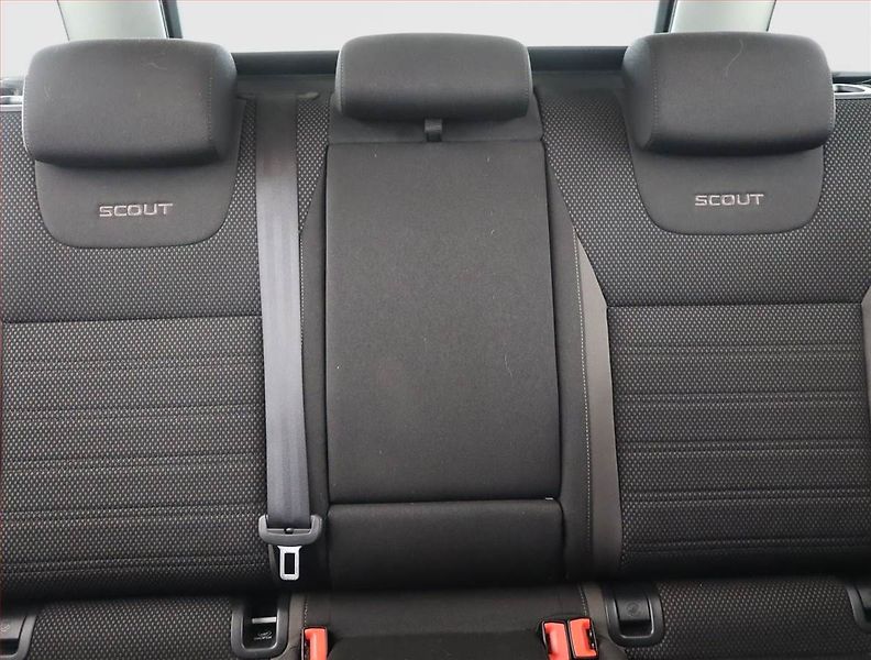 Škoda Octavia (2017) Scout 2.0 TDI, 4X4, Automat - fotka 10 z 23