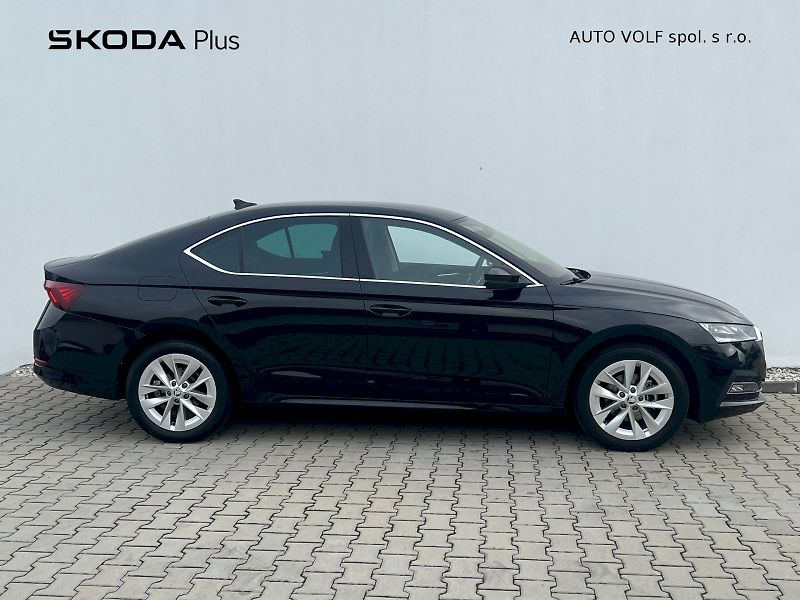 Škoda Octavia (2024) Style 1.5 TSI 110 kW 6°manuáln - fotka 9 z 34
