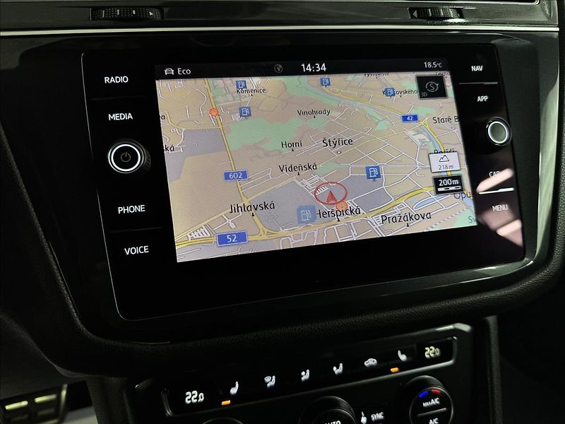 Volkswagen Tiguan Allspace 2.0TSI  4MOTION R-LINE 67KM! - fotka 19 z 48