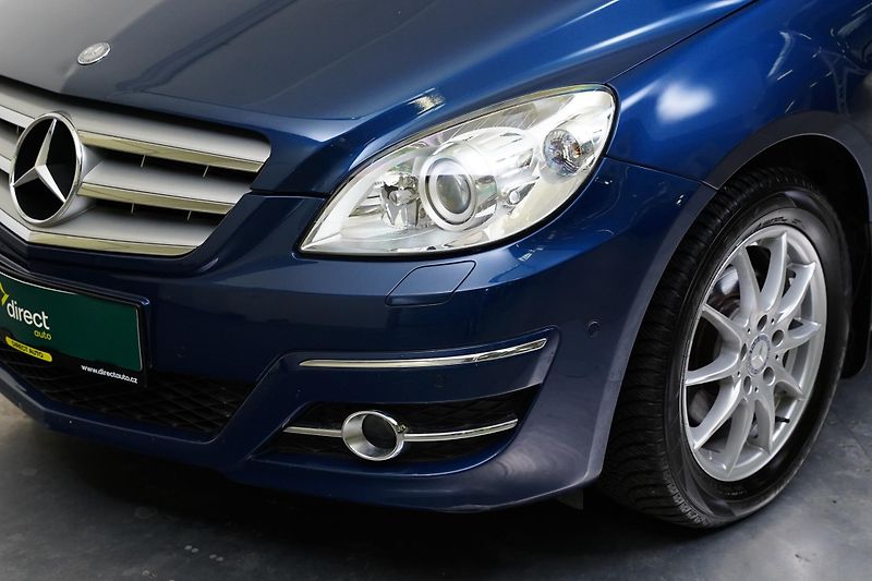 Mercedes-Benz Třídy B - fotka 9 z 24