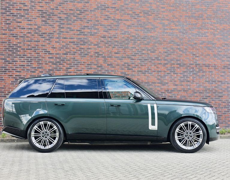 Land Rover Range Rover (2024) P460e Autobiography LWB - fotka 11 z 50