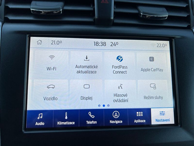 Ford Mondeo (2021) 2.0 TDCi-TAŽNÉ-VYHŘEV.S - fotka 40 z 48
