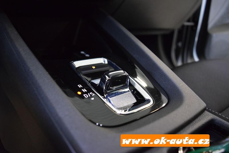 Škoda Octavia 2.0 TDI SPORTLINE DSG RV 2022 - fotka 43 z 59