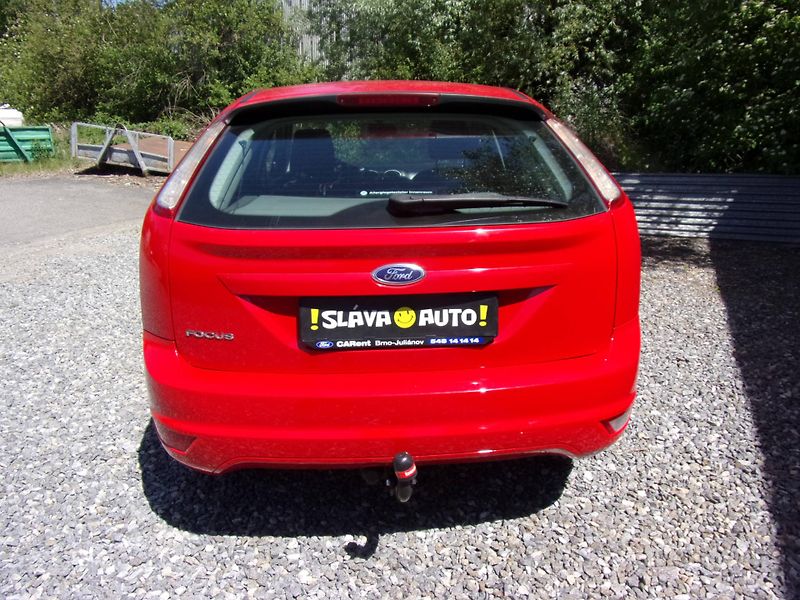 Ford Focus (2009) 1.6i74kW ATTRACTIVE PO SERVISU - fotka 5 z 18