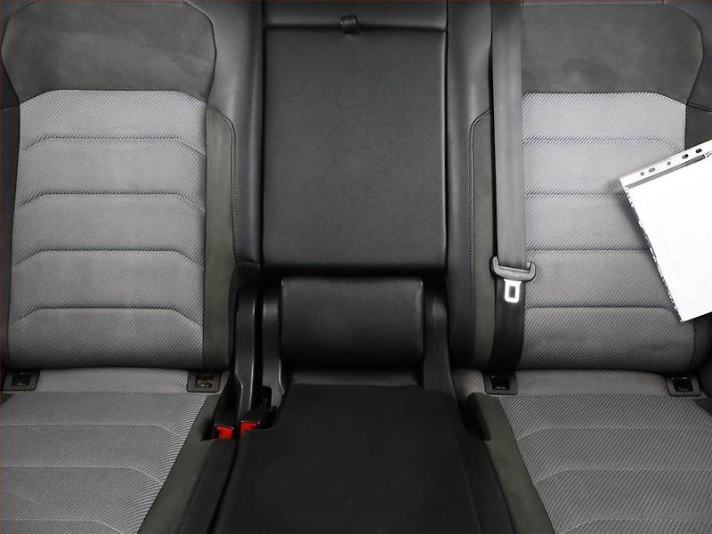 Volkswagen Tiguan Allspace (2019) R-Line 2.0 BiTDI - fotka 8 z 22