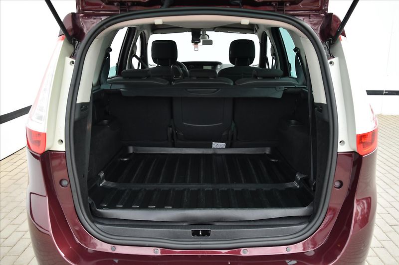Renault Scénic 1.2 TCe 97kW LIMITED 7-MÍST ČR - fotka 14 z 28