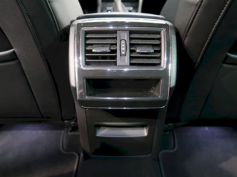 Škoda Superb (2022) STYLE 2.0TSI 140KW DSG - fotka 40 z 43