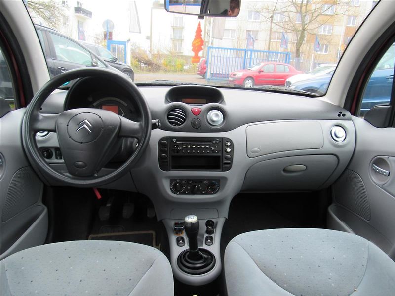 Citroën C3 1,4 54kW LPG - fotka 11 z 23