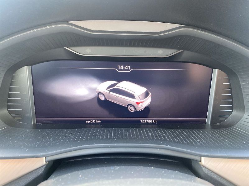 Škoda Kamiq (2020) 1.0 TSI DSG Style - fotka 7 z 31