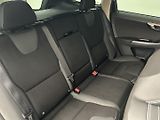 Volvo XC60 2.4 D4 4x4 Momentum - náhled 15