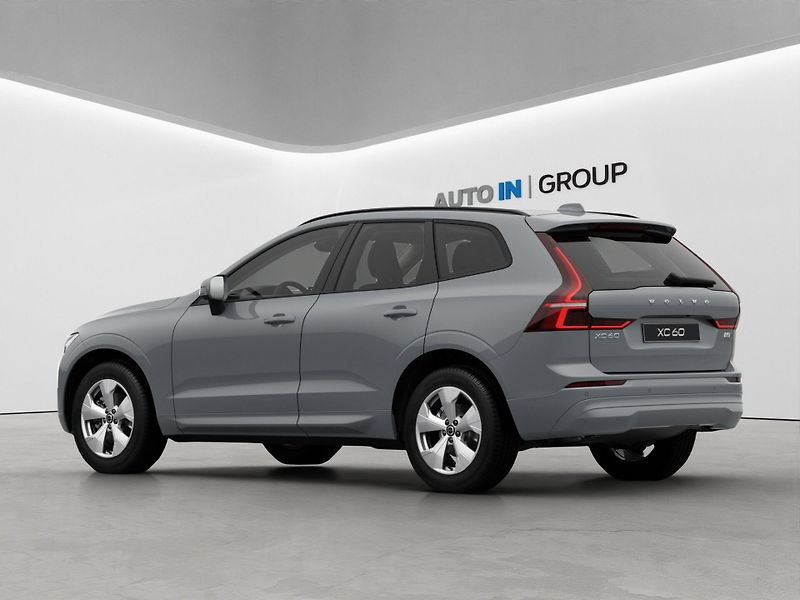 Volvo XC60 (2026) B5 AWD Mild Hybrid Essential - fotka 4 z 8