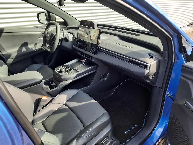 Subaru E-Outback (2026) Executive 75 kWh AWD 280 kW - fotka 61 z 70