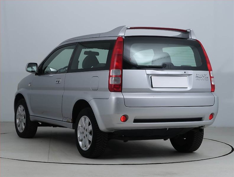 Honda HR-V (2003) 1.6 16V , 4X4, nová STK - fotka 4 z 15