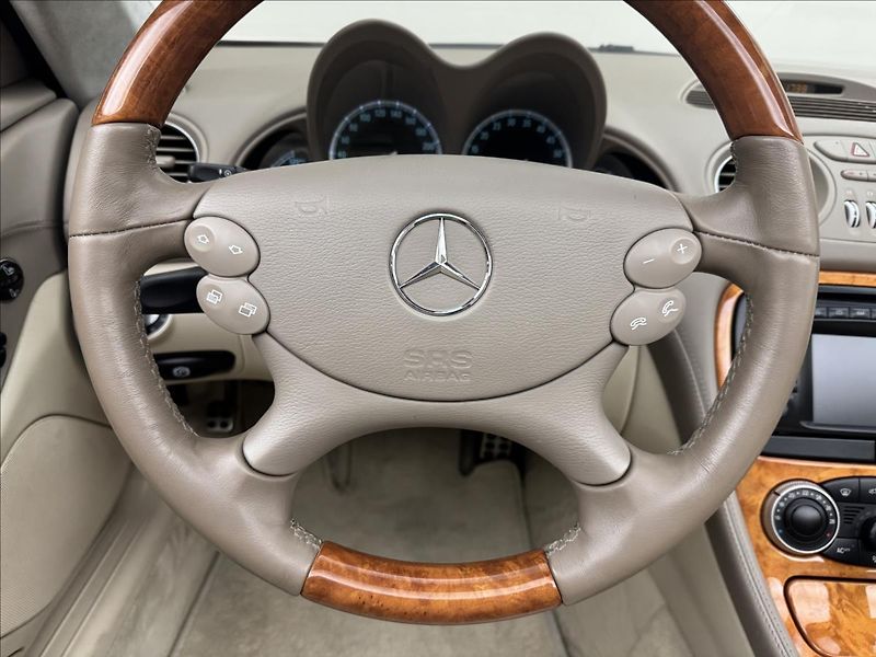 Mercedes-Benz SL 5,0 500 V8 225kW AT KŮŽE - fotka 15 z 48