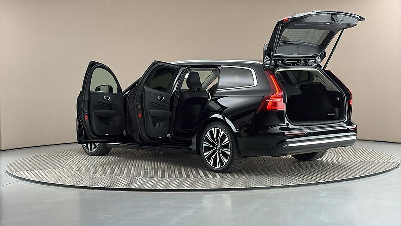 Volvo V60 2.0 T6 AUT AWD Recharge Plus B - fotka 7 z 27