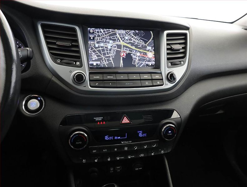 Hyundai Tucson (2016) Style 2.0 CRDi, 4X4, Automat - fotka 10 z 19