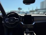 Volvo XC90 (2026) 2,0 XC90B5 Plus Bright 5001 - náhled 10