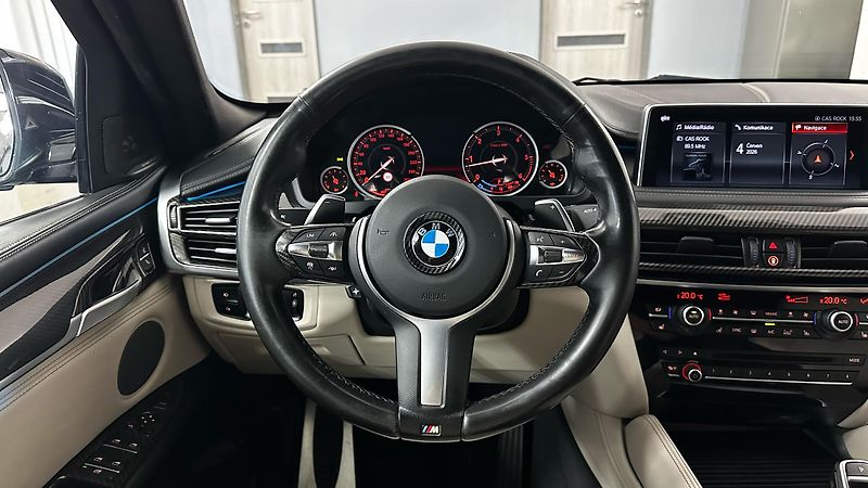 BMW X6 40D / XDRIVE - fotka 29 z 53
