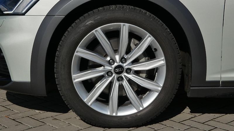 Audi A6 ALLROAD QUATTRO 50 TDI quattro - fotka 25 z 26