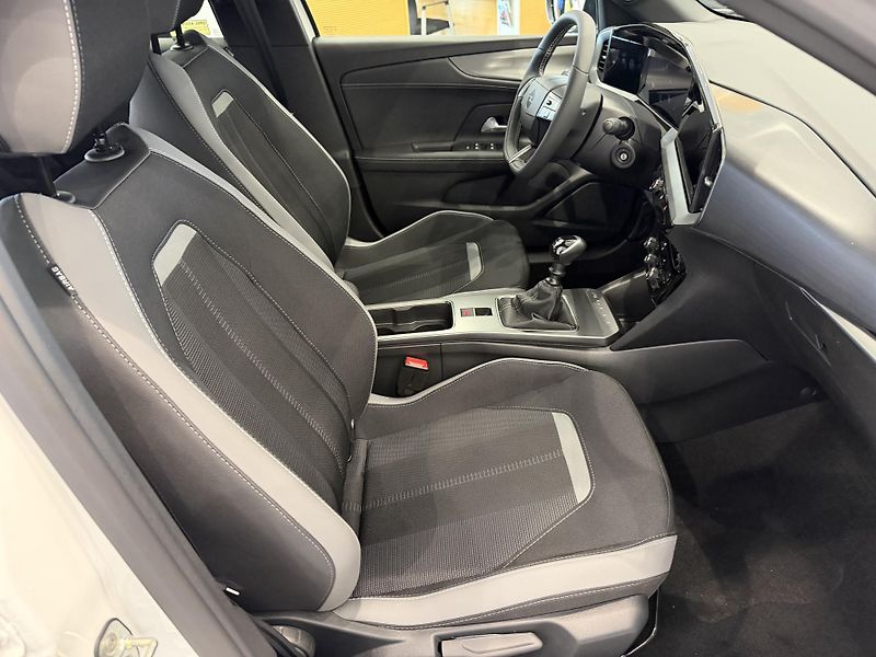 Opel Mokka (2026) GS 1.2 TURBO - fotka 16 z 16