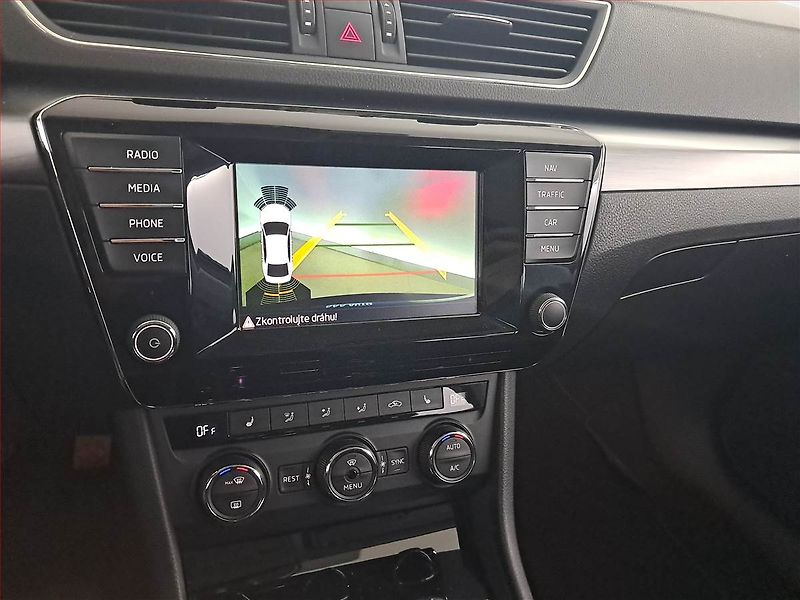 Škoda Superb (2016) Style Plus 2.0 TDI, Automat - fotka 21 z 21