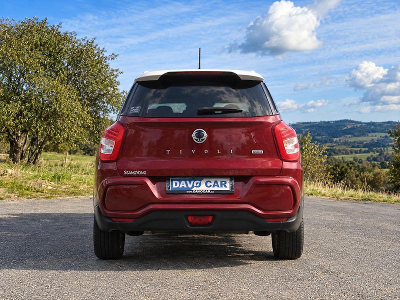 SsangYong Tivoli 1,5 T-GDI 120kW Grand Automat - fotka 6 z 33