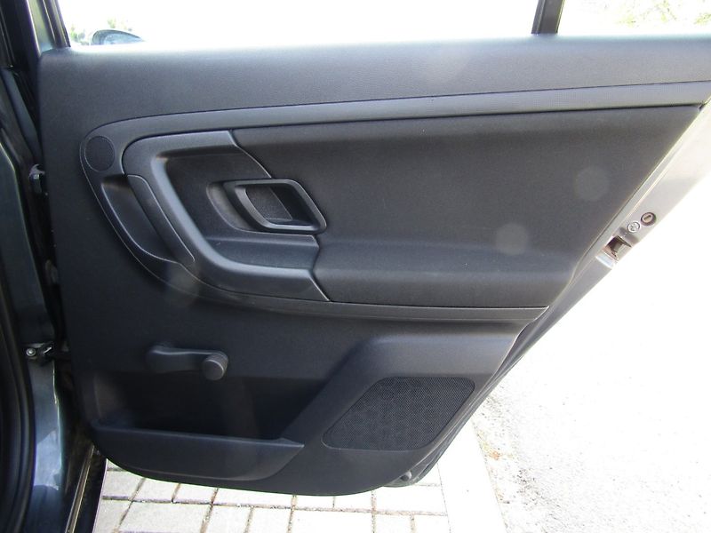 Škoda Fabia (2014) 1.4 16V 63kW TOP QUALITY - fotka 23 z 37